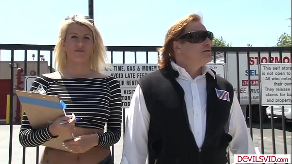 4 couples exchanging colleagues in orgy