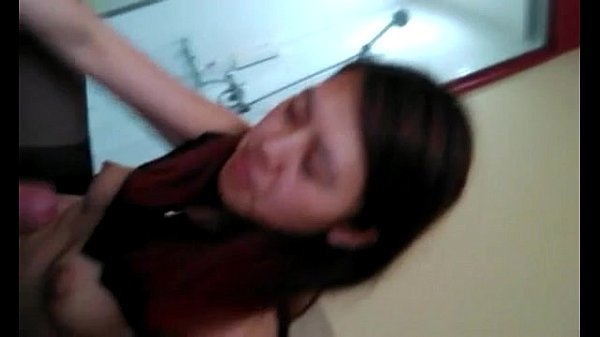 性感的大美腿黑丝小女友在家露脸给我口交 最后爆到嘴里