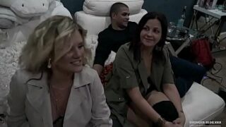 Inexperienced couples fucking in this sensational homemade swinger orgy vid