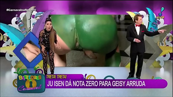 Cu verde Ju Isen mostra demais enquanto faz agachamento ao vivo na RedeTV