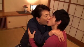 僕は大好きなお婆ちゃんといつもセックスをしています。