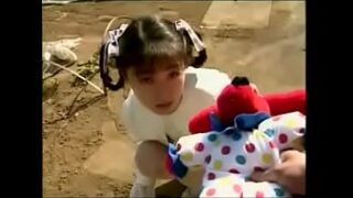 Old-school japanese porno starlet