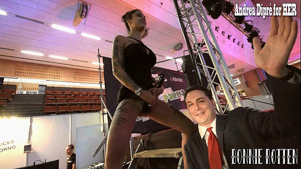 Bonnie Rotten squirts on Andrea Diprè and performs deep jaws!!!