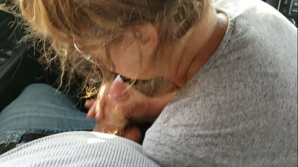 Lot lizard gave me a mean gargle job in the mall parking lot