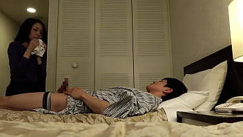 The guide of the biz tour rubdown to the room often seen in the motel of the biz tour destination. part.4